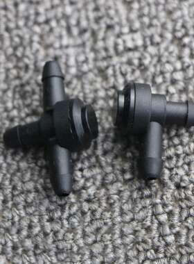 沃尔沃V40V60S60S40XC90V50原厂玻璃水管二三通两通雨刷喷水接头