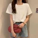 Шелковая летняя тонкая белая трикотажная короткая брендовая футболка, свободный крой