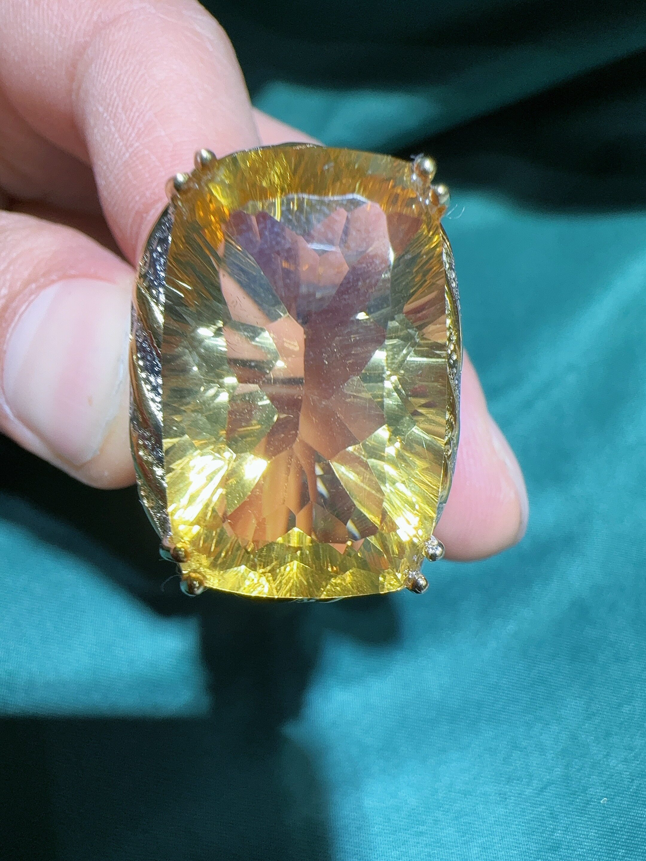 天然黄水晶戒指925银镶嵌大颗粒晶体干净黄水晶千玺切意大利工艺