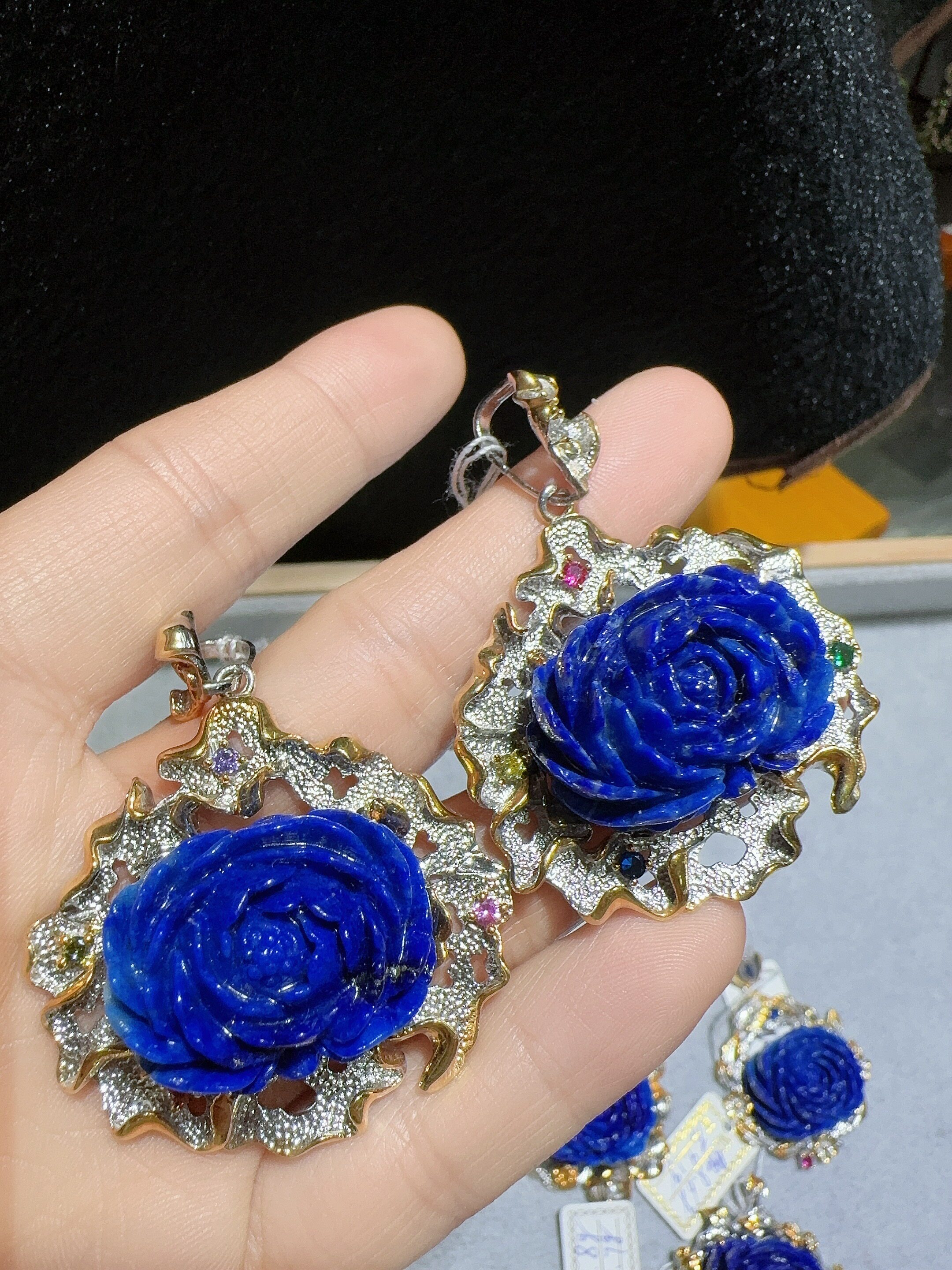 天然青金石吊坠925银镶嵌意大利工艺青金石玫瑰花大颗粒牡丹花