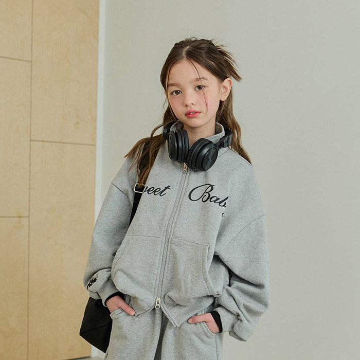 中大童女童时尚字母立领拉链外套 Dore韩国代购童装26春款儿童431