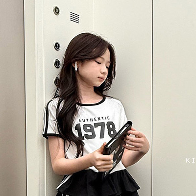 中大童女童休闲数字短款短袖T恤 COMMA韩国代购童装26夏款上衣605