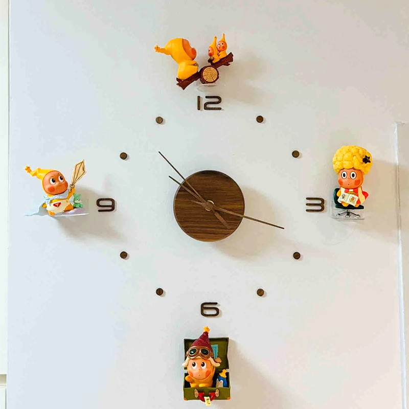 【盲盒收纳届的天花板】上墙挂钟表diy材料客厅手办收纳展示架