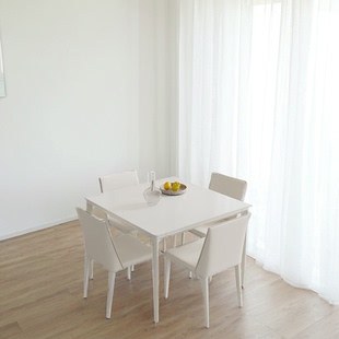 奶油风岩板餐桌正方形小户型家用现代简约北欧休闲洽谈桌设计师