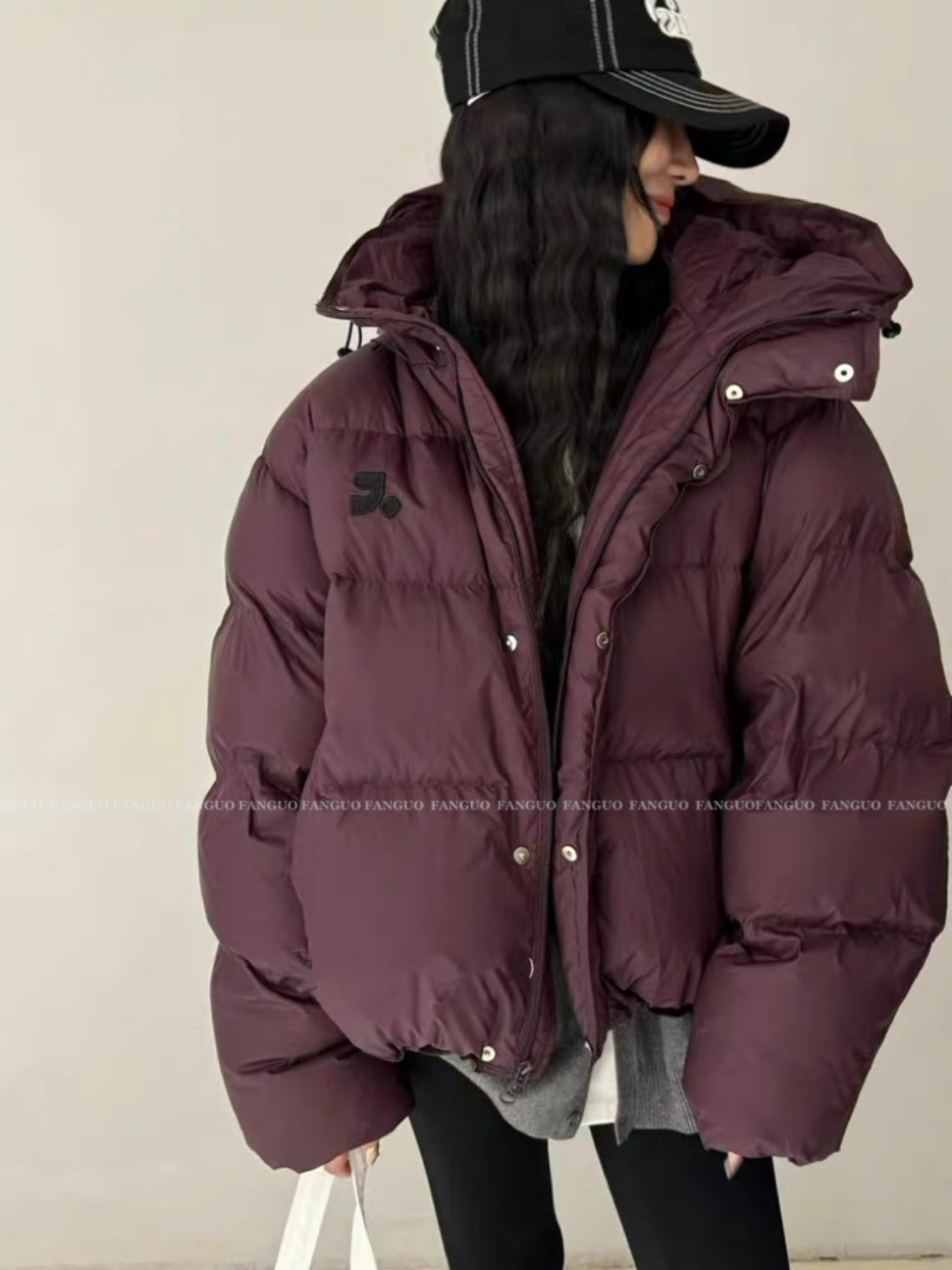 韩国小众 R标刺绣  时髦经典90绒白鸭绒羽绒服外套女