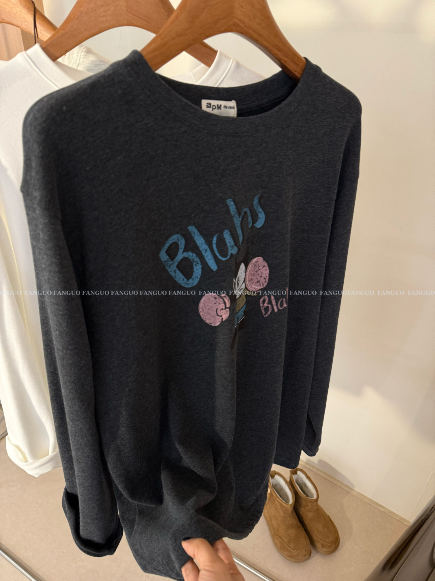 韩国东大门 apm系列！厚实磨毛小熊休闲长袖T恤打底衫女