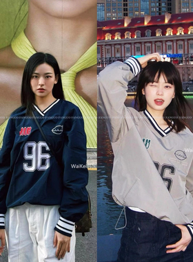 韩国gro*金智妮同款  撞色条纹V领美式复古球衣上衣女