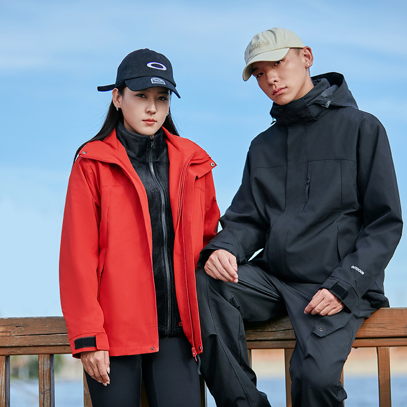 雷诺斯LAYNOS秋冬款保暖外套情侣时尚户外三合一冲锋衣登山服0468