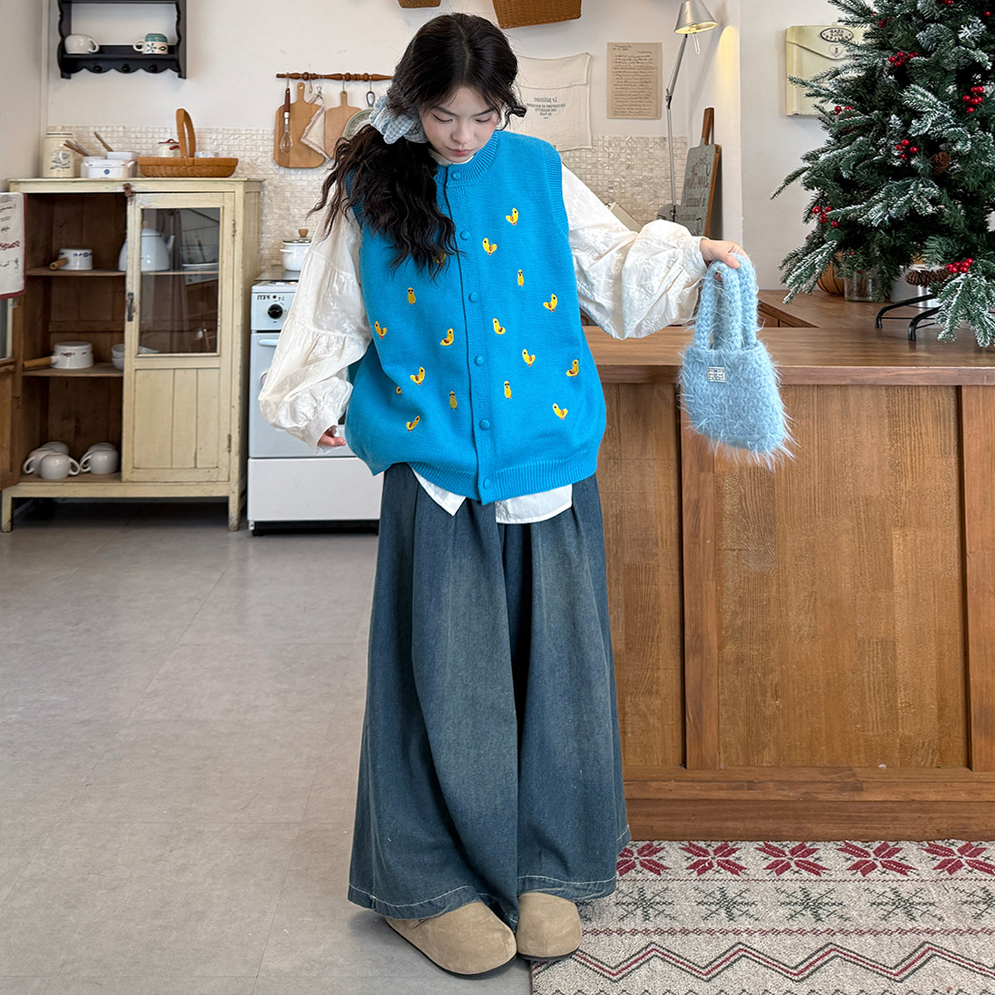 大码女装2026春新款胖mm显瘦一整套刺绣针织马甲+衬衣+阔腿牛仔裤,女装/女士精品,大码套装,淘宝优惠券,粉丝福利购,淘宝优惠卷