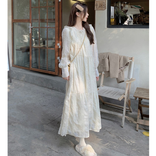 复古杏色加绒气质显瘦打底连衣裙