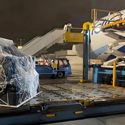 敏感货阿联酋迪拜KMG-DXB空运头程订舱MU