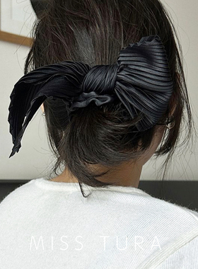 Miss Tura韩国进口黑色缎面大号扎马尾蝴蝶结发圈