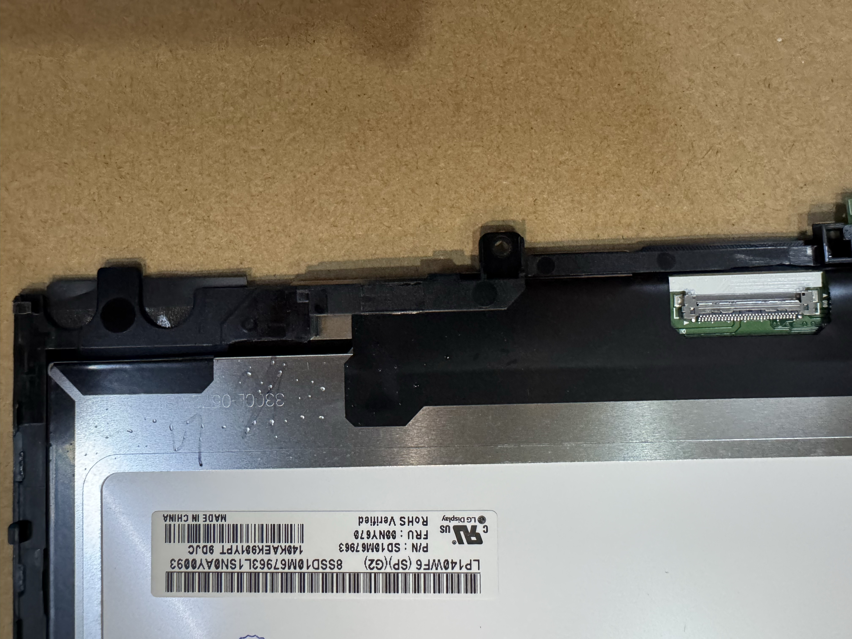 联想YOga.2017款触摸屏LP140WF6(SP)G2)