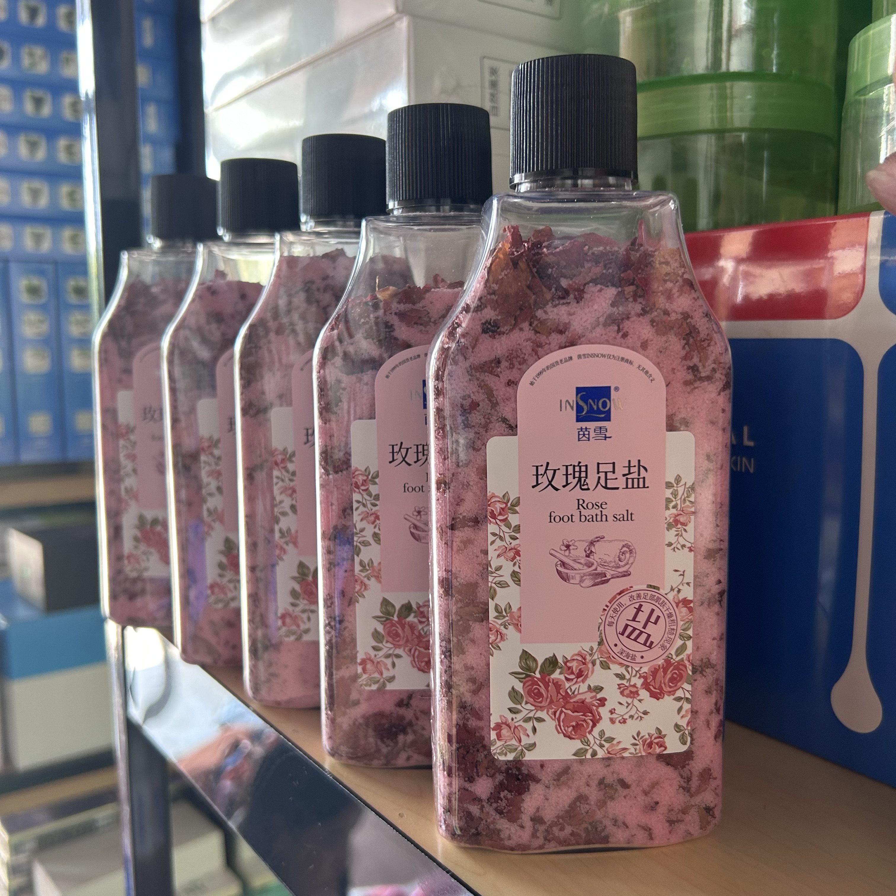 500g2024年新货 茵雪玫瑰泡足盐按摩磨砂去角质足浴粉嫩脚,美容护肤/美体/精油,足部磨砂,淘宝优惠券,粉丝福利购,淘宝优惠卷