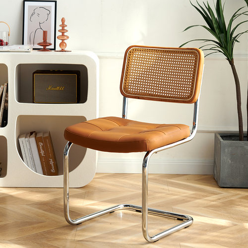 设计师诧寂风中古藤编餐椅