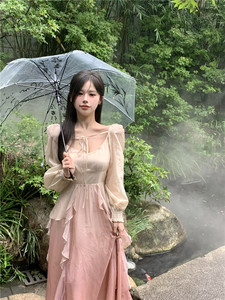 小火山努努 人鱼姬  渐变荷叶边仙女裙气质吊带裙超仙重工连衣裙