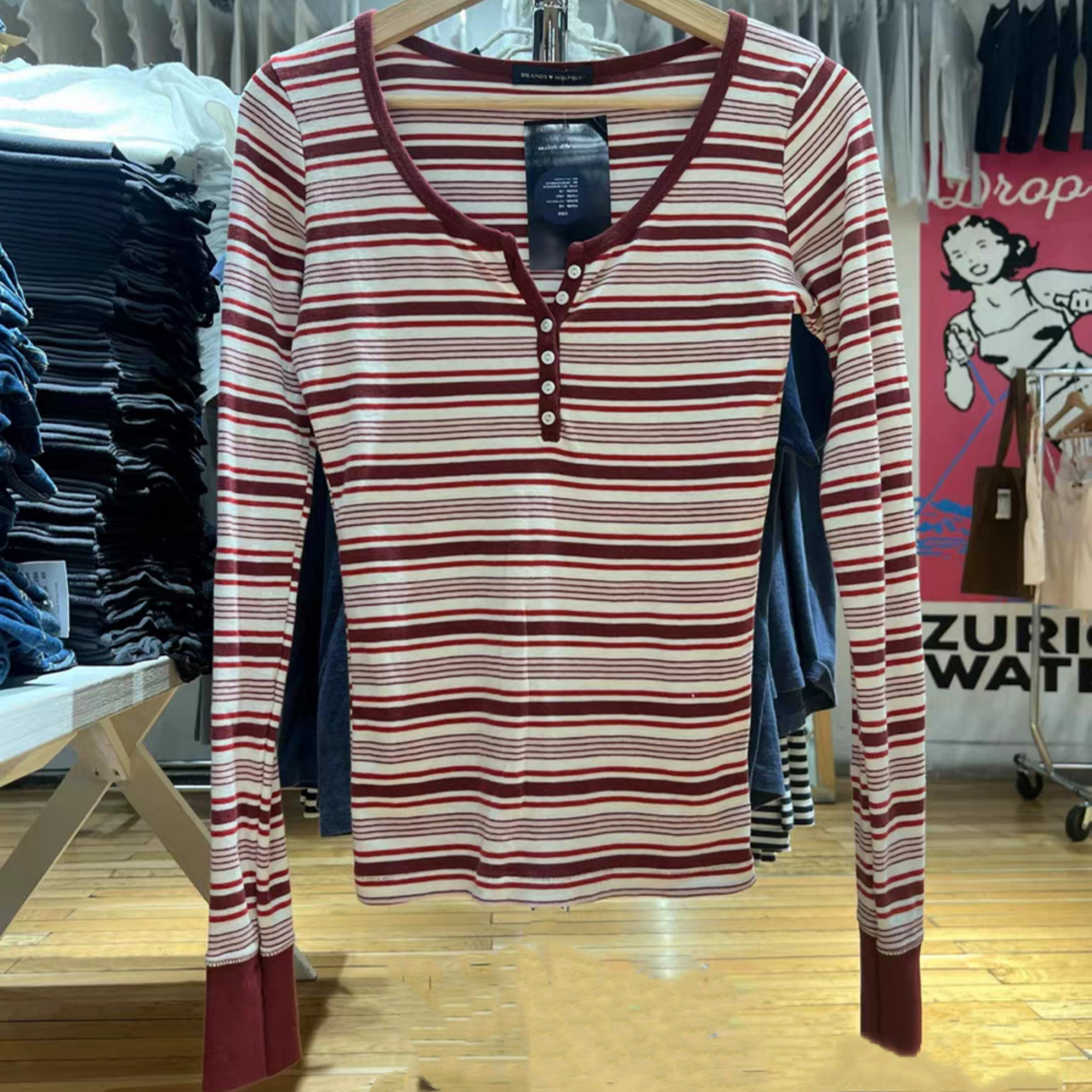 BM官网黑色条纹六粒扣长袖T恤