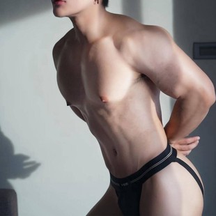 体育生双丁内裤男性感低腰纯棉透气健身T裤无痕提臀