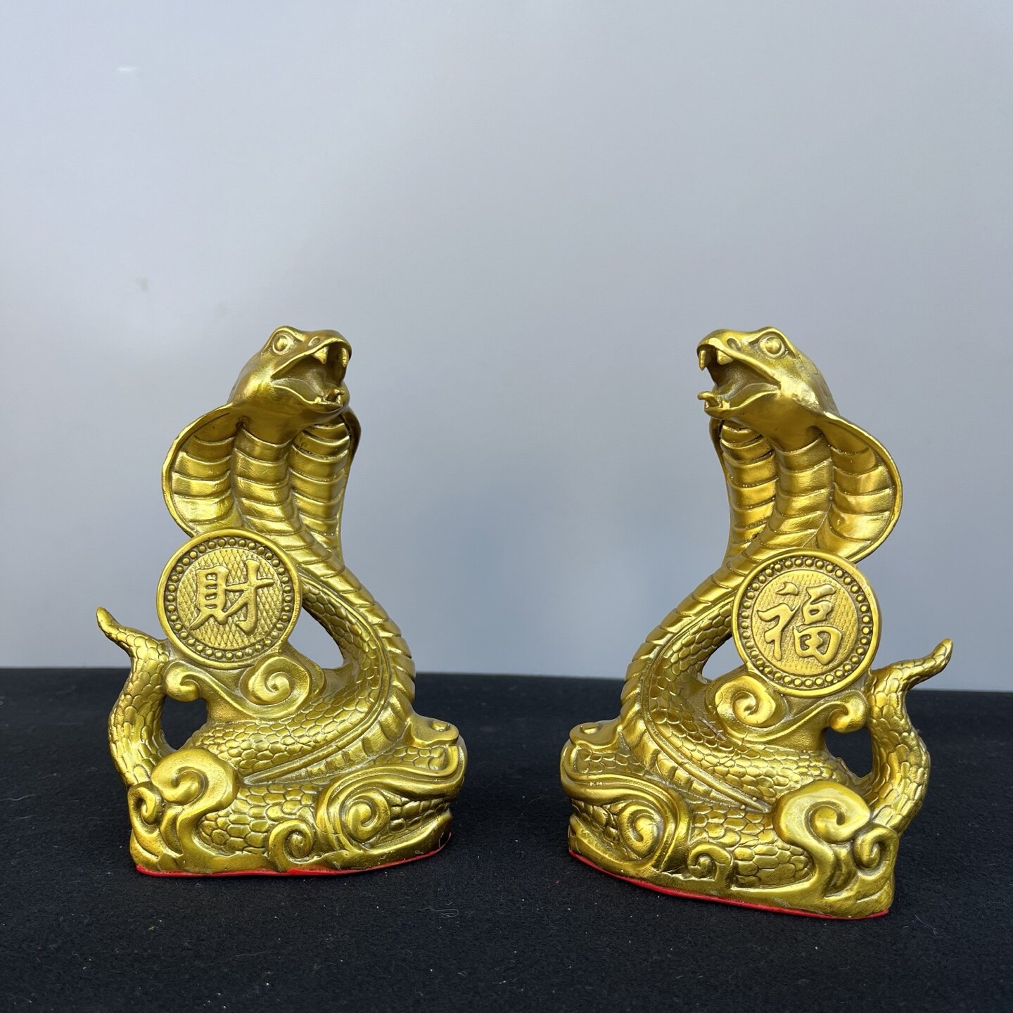 黄铜眼镜蛇摆件吉祥物财福眼镜蛇生肖蛇金蛇家居客厅装饰工艺品