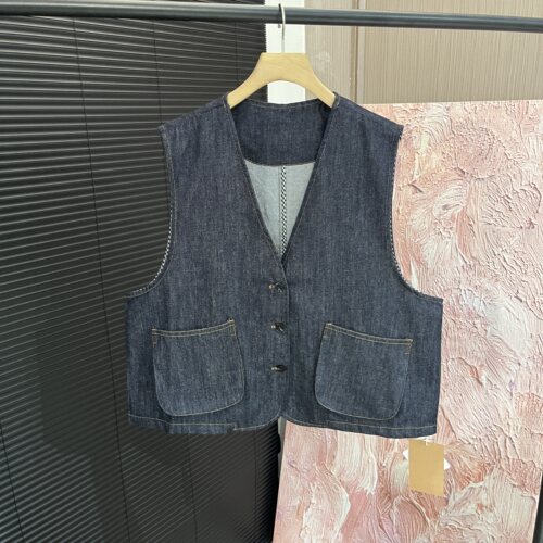 新款休闲「水洗牛仔单排扣」包边马甲女E6540