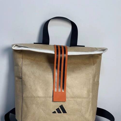 Adidas/阿迪达斯会员金尊赠品背包 杜邦纸 双肩包棕色 B12586