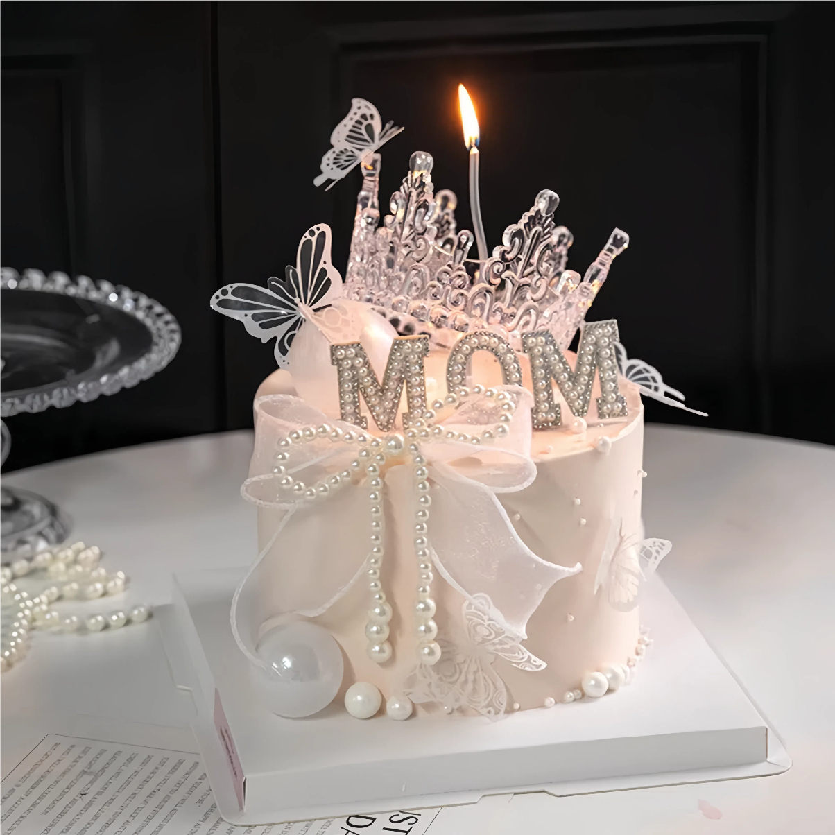 2025母亲节蛋糕装饰珍珠蝴蝶结MOM插件水晶透明皇冠幻彩蝴蝶装扮