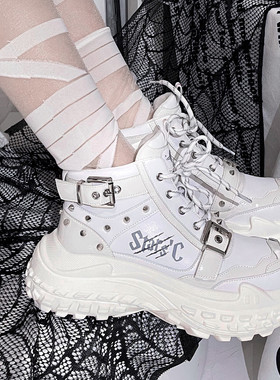 野猫难训星辰皇冠原创高邦运动鞋y2k铆钉厚底增高lo跑老爹鞋女鞋