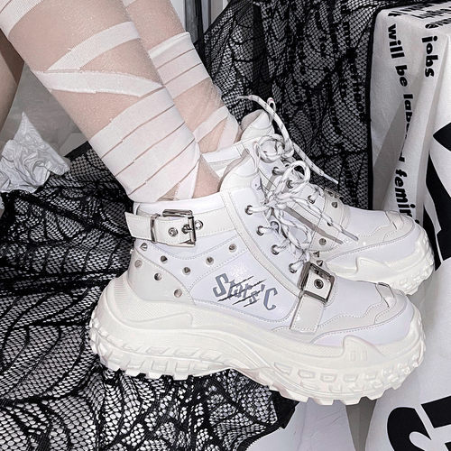 野猫难训星辰皇冠原创高邦运动鞋y2k铆钉厚底增高lo跑老爹鞋女鞋