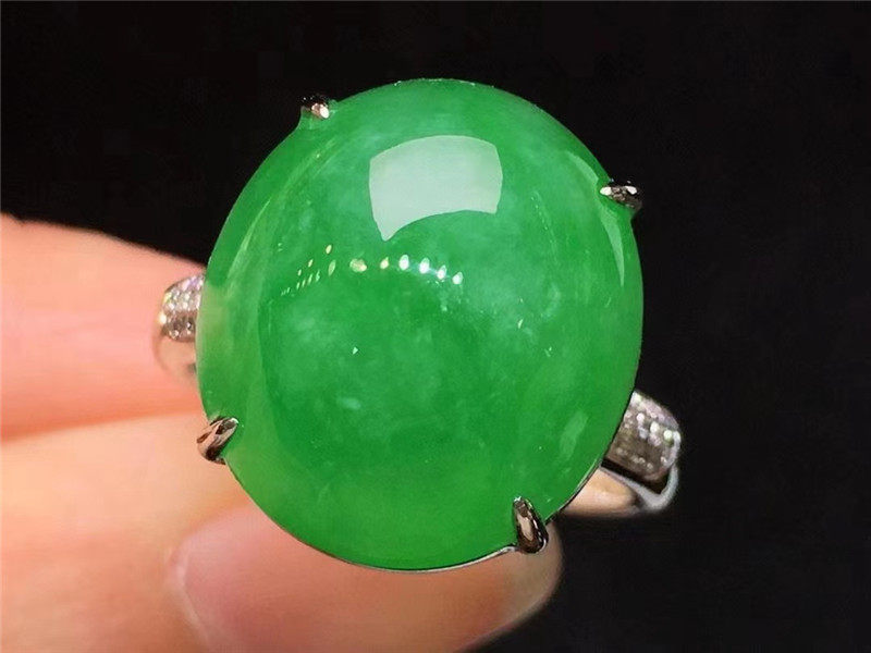 冰种正阳绿蛋面翡翠戒指18k金镶嵌缅甸天然a货玉器帝王绿满绿戒面