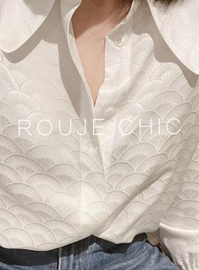 ROUJE CHIC法式白色提花鱼鳞纹理尖领真丝衬衫女早春小众气质衬衣