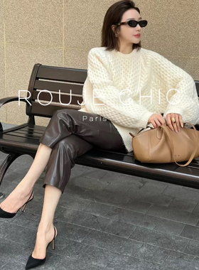 ROUJE CHIC法式白色麻花毛衣女秋冬季时尚减龄气质针织衫皮裤套装