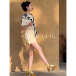 ROUJE CHIC法式短袖T恤条纹披肩杏色开叉半身短裙女夏季三件套装