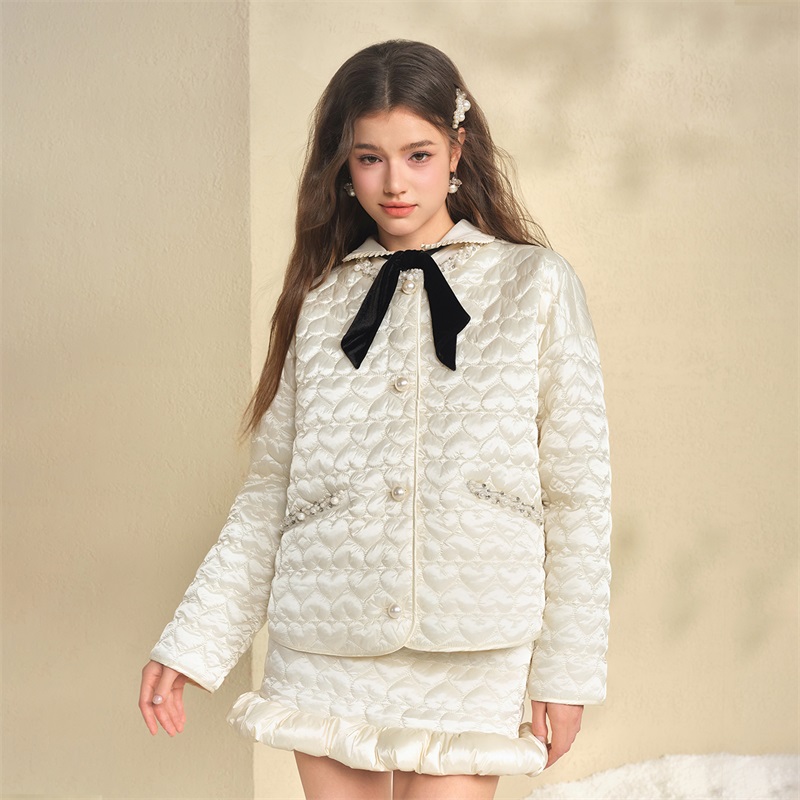 糖力宽松精致手工钉珠棉服外套女