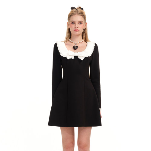 商场同款糖力 减龄撞色娃娃领小黑裙 2026春新款长袖收腰连衣裙女