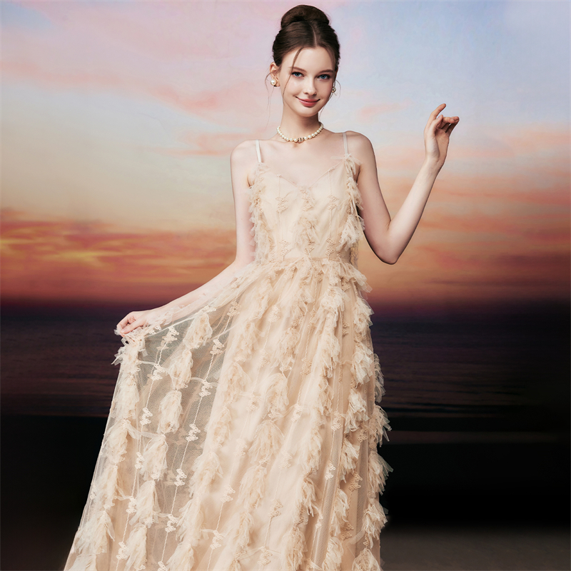 糖力高端轻奢小众礼服流苏网纱