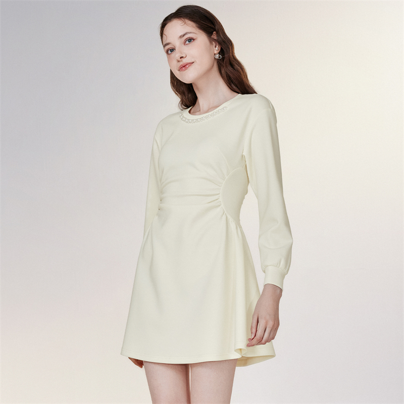 珍珠装饰收腰显瘦卫衣连衣裙