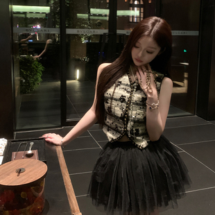 张林超LIN BOUTIQUE 庄园小主人 法式小香亮片刺绣马甲+半裙套装