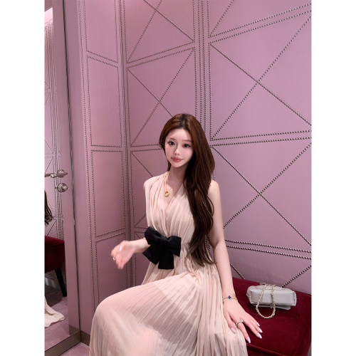 LINBOUTIQUE收腰长款连衣裙