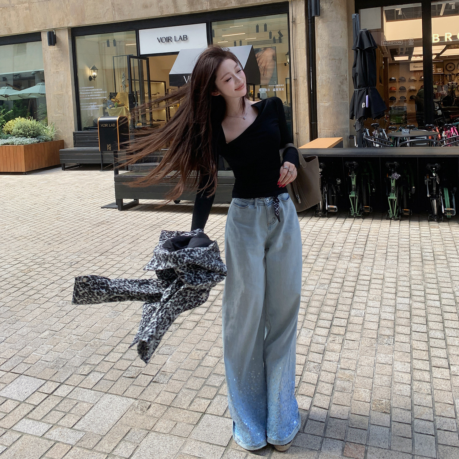 LIN BOUTIQUE  不撞款的重工牛仔 浅蓝色百搭钉珠亮片长裤女新款,女装/女士精品,牛仔裤,淘宝优惠券,粉丝福利购,淘宝优惠卷