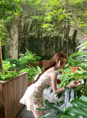 LIN BOUTIQUE 「浅汀花叙」 100%苎麻温柔感修身小碎花连衣裙女夏
