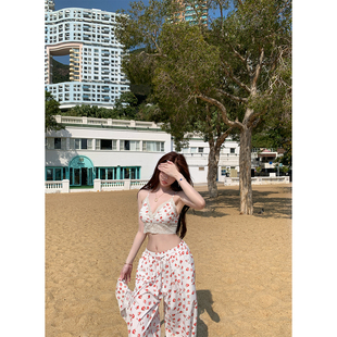 女春夏新款 LIN 子方巾套装 不规则波点印花吊带T恤裤 BOUTIQUE