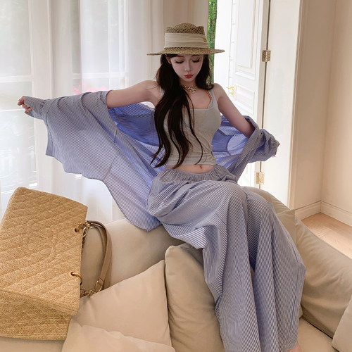 张林超LIN BOUTIQUE 慵懒的美人骨男朋友风度假衬衫+短裤套装女