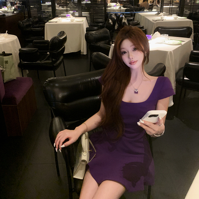张林超LINBOUTIQUE方领连衣裙