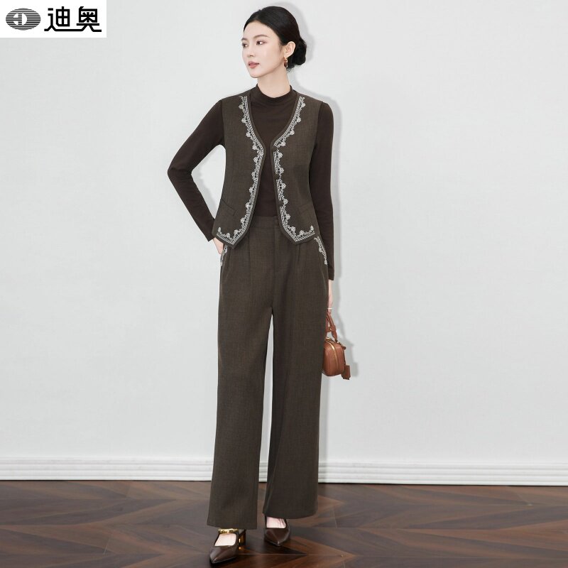 迪奥26春秋高品质复古民族风重工刺绣马甲+内搭打底+长裤三件套女