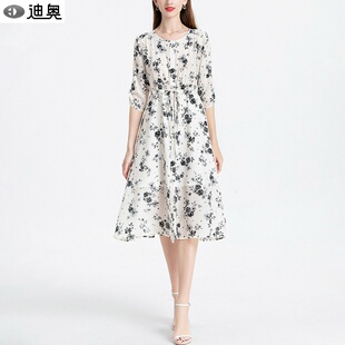 收腰宽松系带桑蚕丝印花裙子 款 迪奥法式 重磅真丝连衣裙女2026夏季