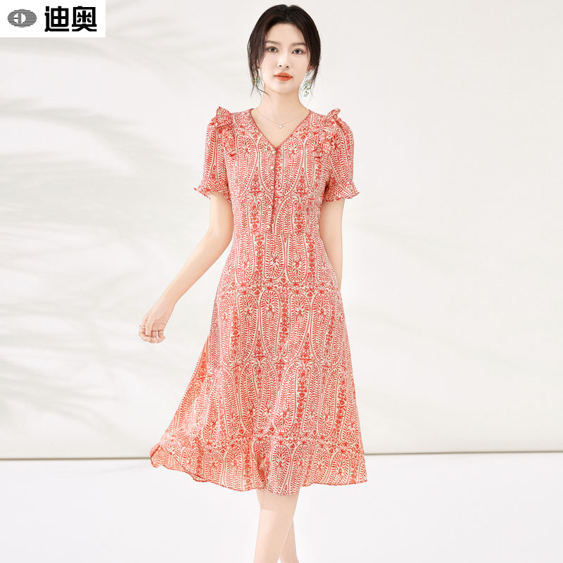 迪奥今年流行连衣裙氛围感裙子女