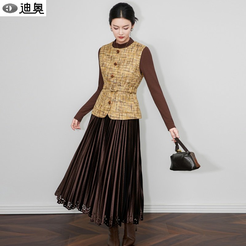 迪奥今年流行两件套装裙女法式小香风粗花呢马甲外套+丝绒百褶裙,女装/女士精品,时尚套装,淘宝优惠券,粉丝福利购,淘宝优惠卷