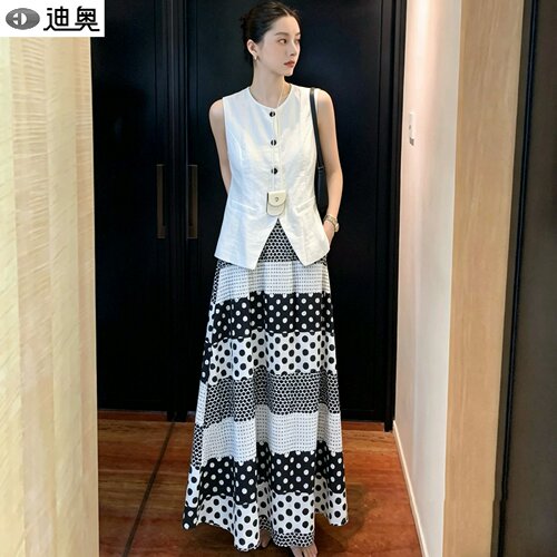 迪奥高级感慵懒度假风两件套女夏
