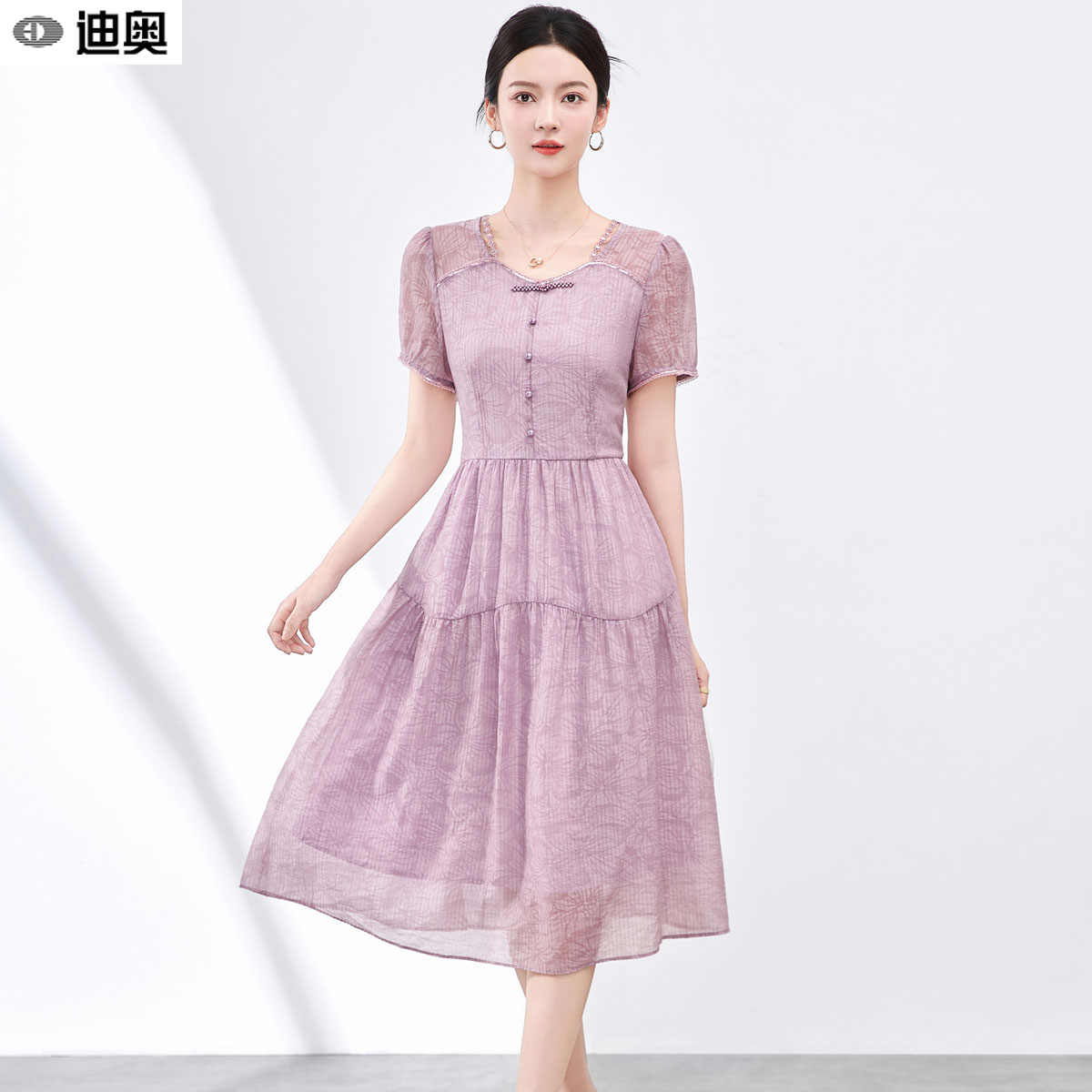 迪奥高端时尚女神温柔风连衣裙夏