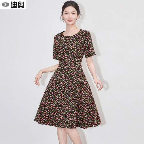 迪奥夏季连衣裙气质氛围感茶歇裙